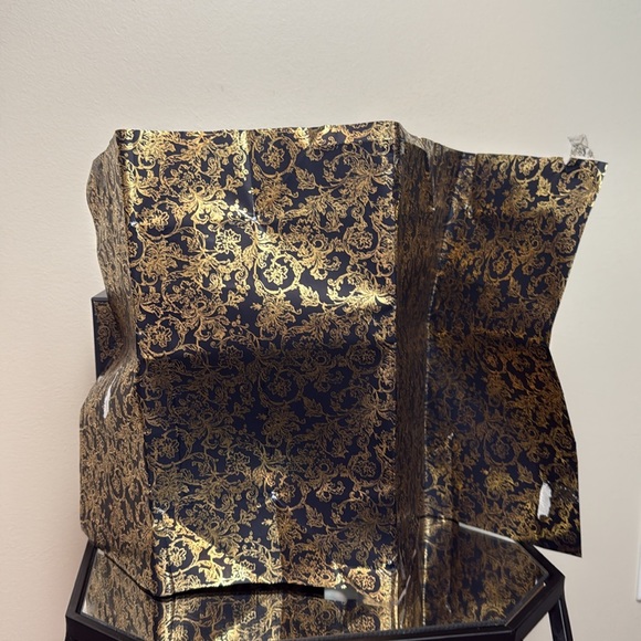 Christian Dior Empty Gift Box with Ribbon and Paper - Picture 7 of 9